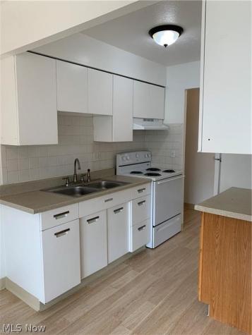 31504 N Marginal Drive Willowick OH 44095