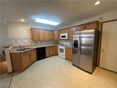 3337 Bayberry Cove Wooster OH 44691
