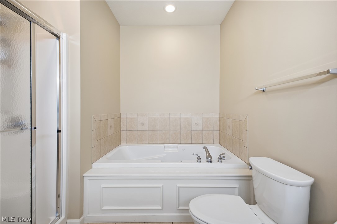 27 D Hunters Woods Drive Canfield OH 44406