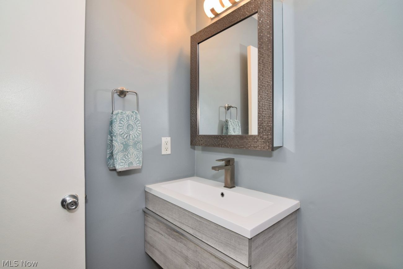8116 Independence Drive Mentor OH 44060