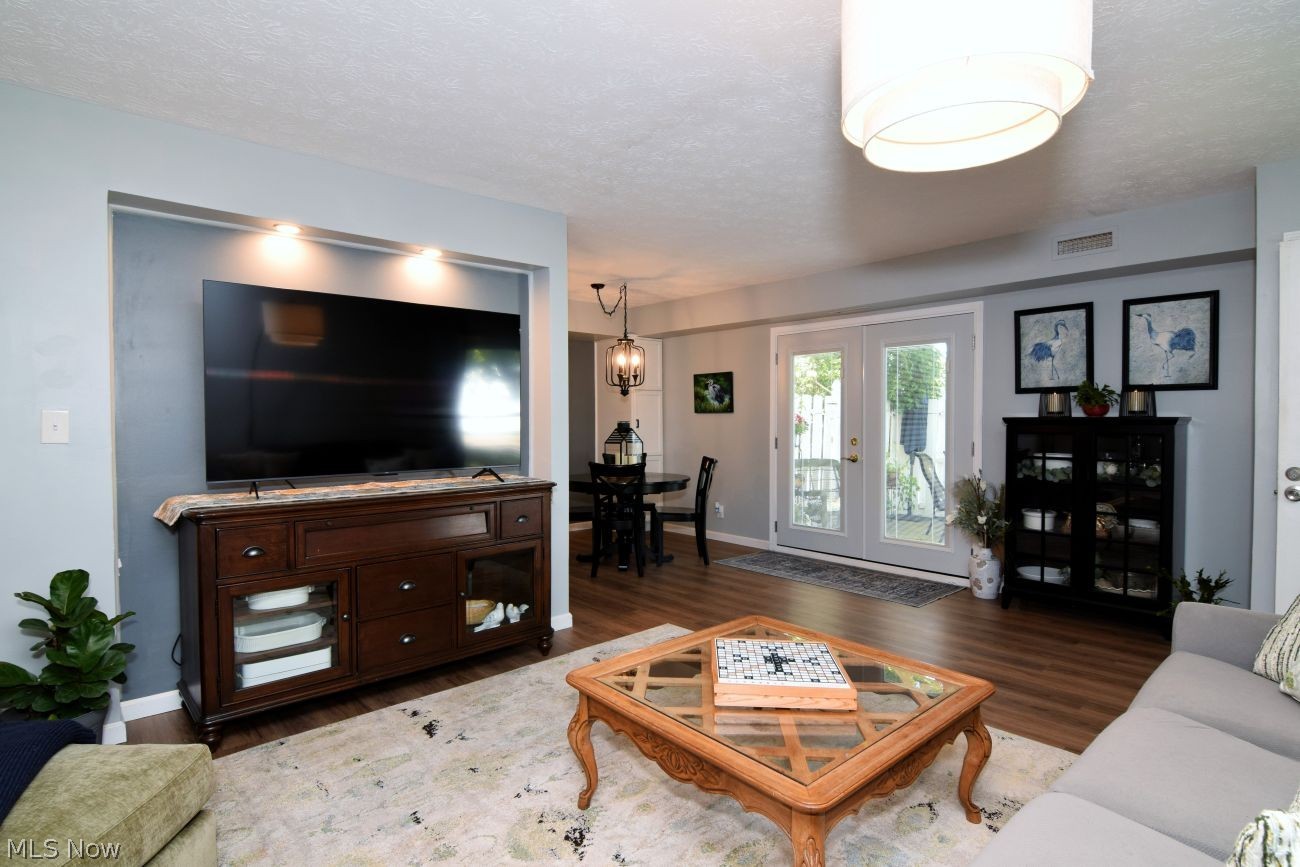 8116 Independence Drive Mentor OH 44060