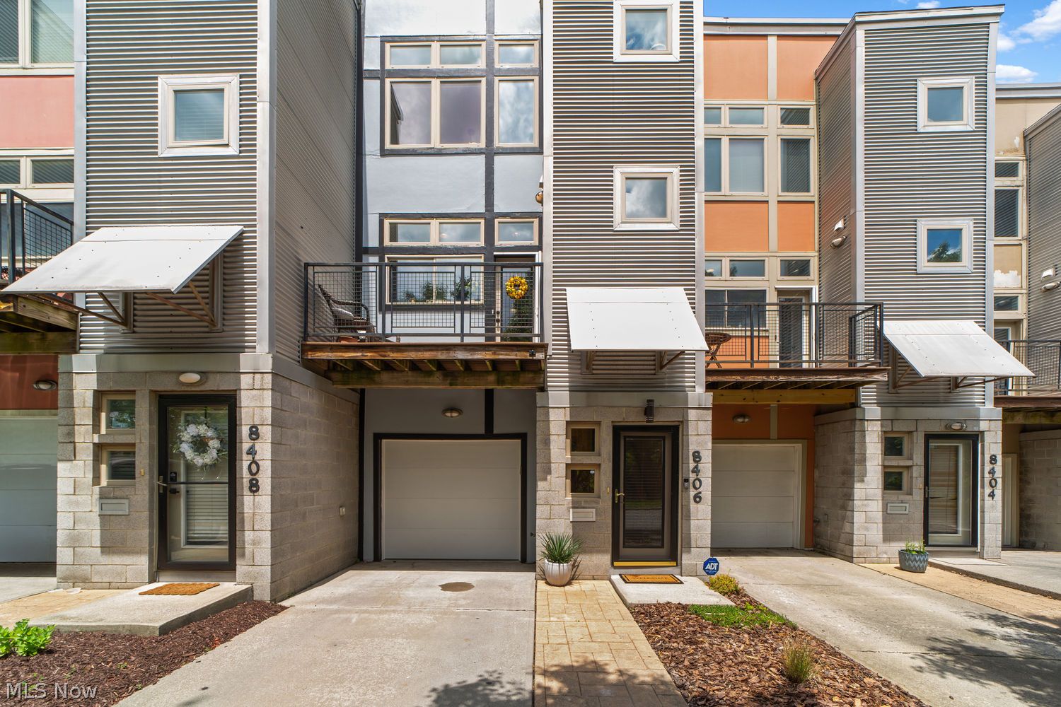 8406 Franklin Boulevard Cleveland OH 44102