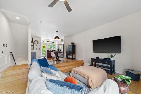 8406 Franklin Boulevard Cleveland OH 44102