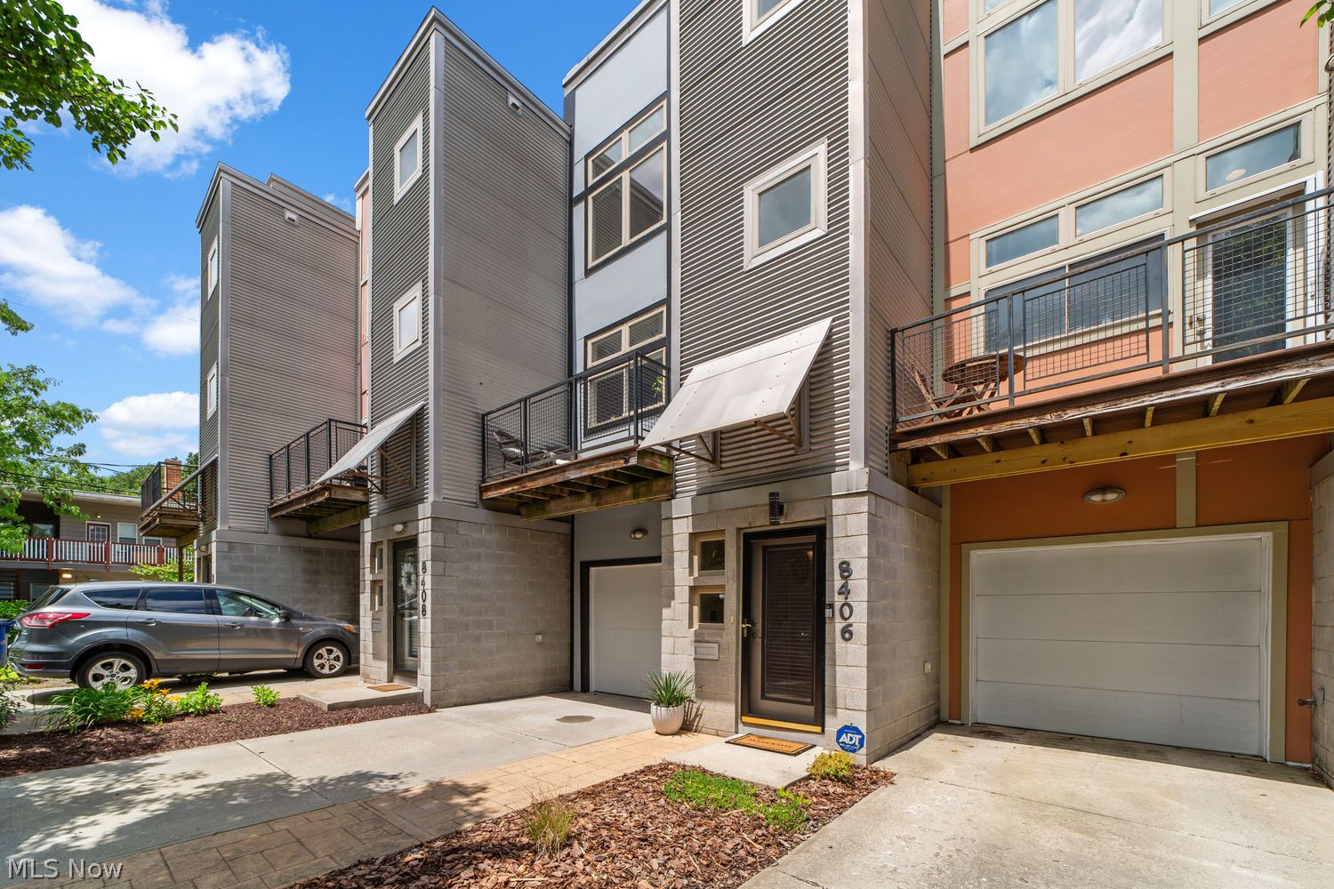 8406 Franklin Boulevard Cleveland OH 44102