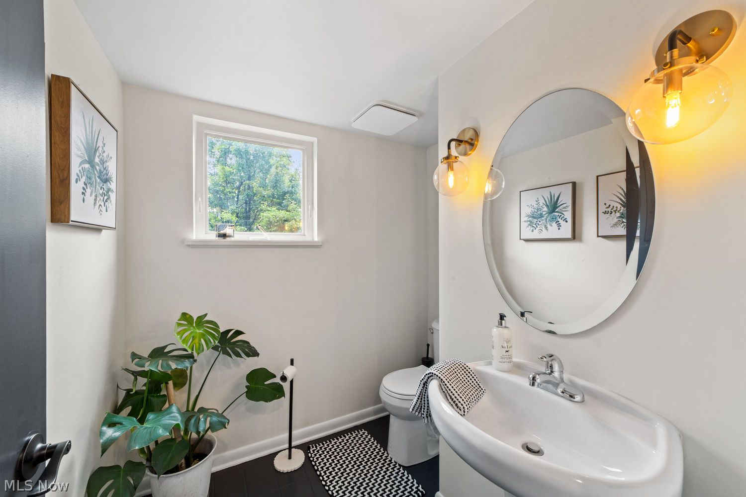 8406 Franklin Boulevard Cleveland OH 44102