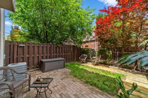8406 Franklin Boulevard Cleveland OH 44102