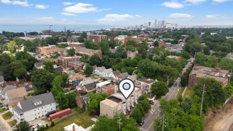 8406 Franklin Boulevard Cleveland OH 44102