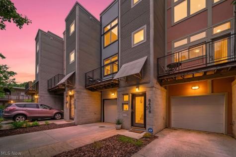 8406 Franklin Boulevard Cleveland OH 44102