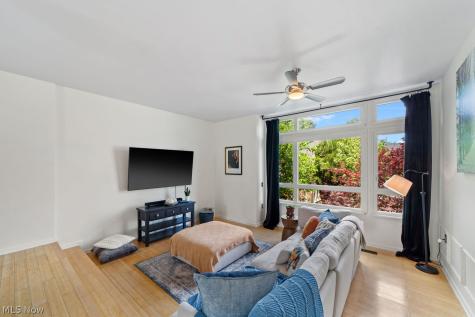 8406 Franklin Boulevard Cleveland OH 44102