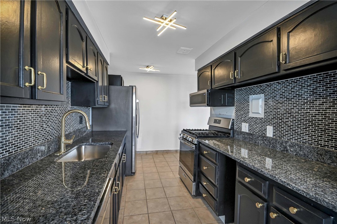 12900 Lake Avenue Lakewood OH 44107