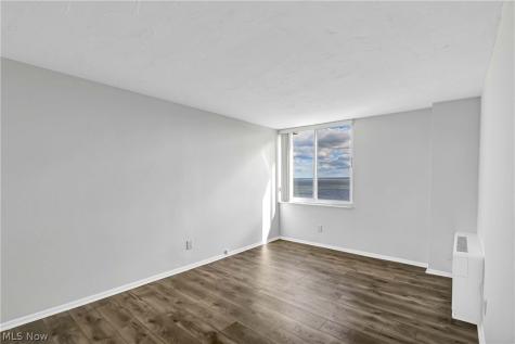 12900 Lake Avenue Lakewood OH 44107
