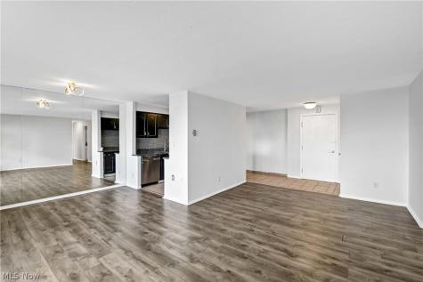 12900 Lake Avenue Lakewood OH 44107