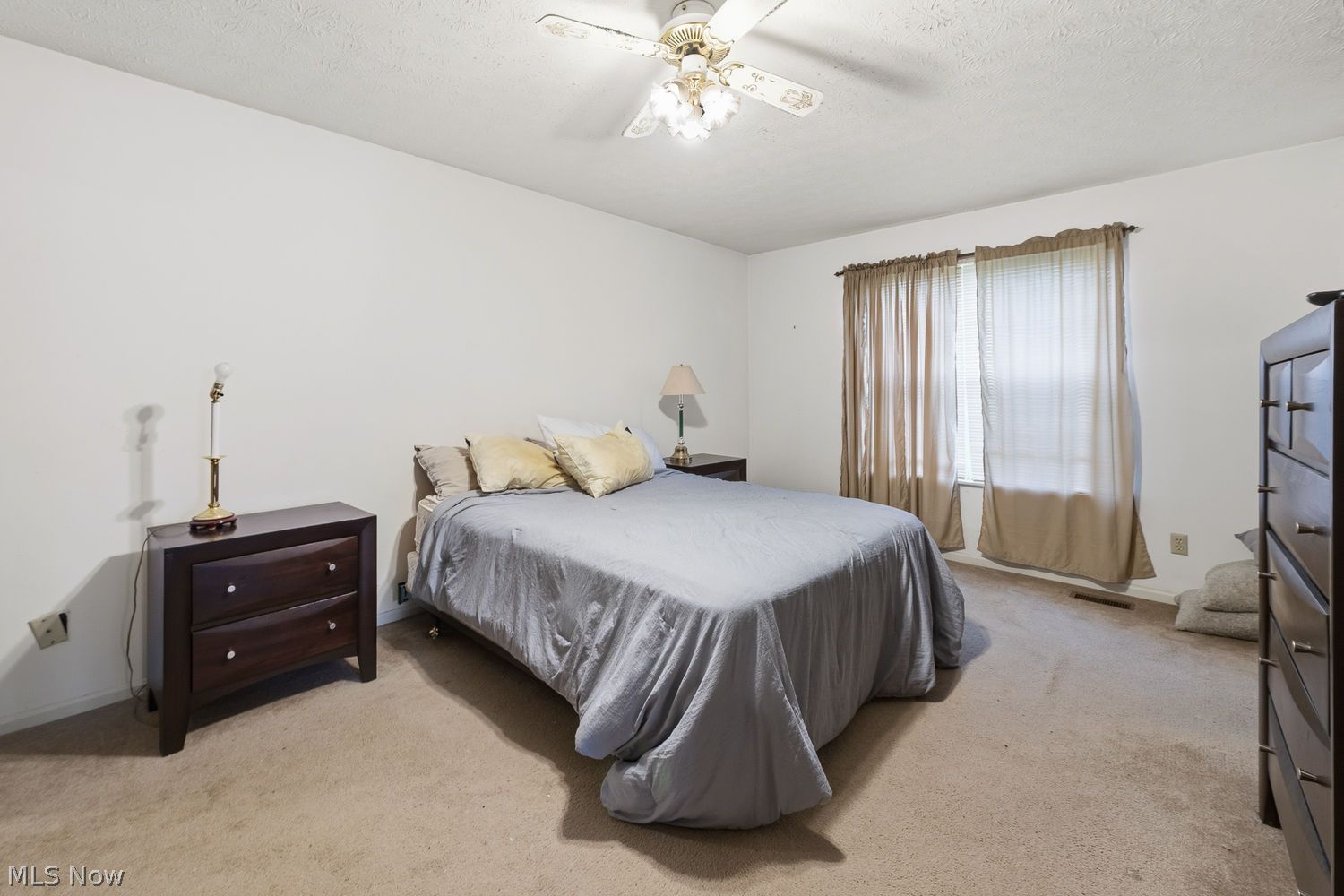 8020 Amberly Circle NW North Canton OH 44720