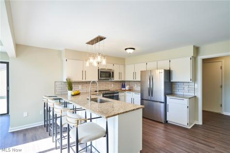 880 Hampton Ridge Drive Akron OH 44313