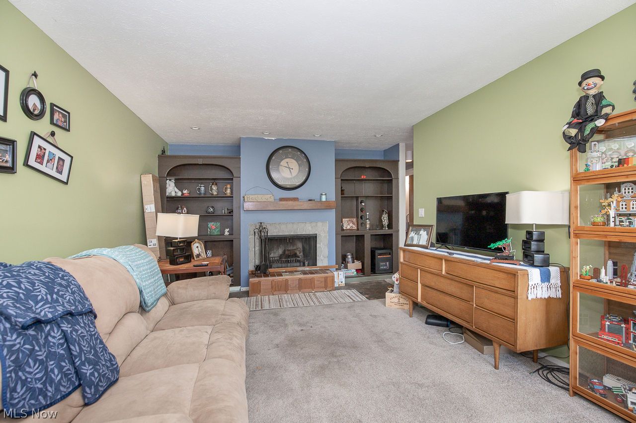 32769 Willowbrook Lane North Ridgeville OH 44039