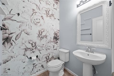 9837 Gabriels Way Mentor OH 44060