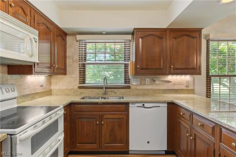 31 Ironwood Drive Westfield Center OH 44251