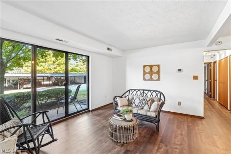 16410 Heather Lane Middleburg Heights OH 44130