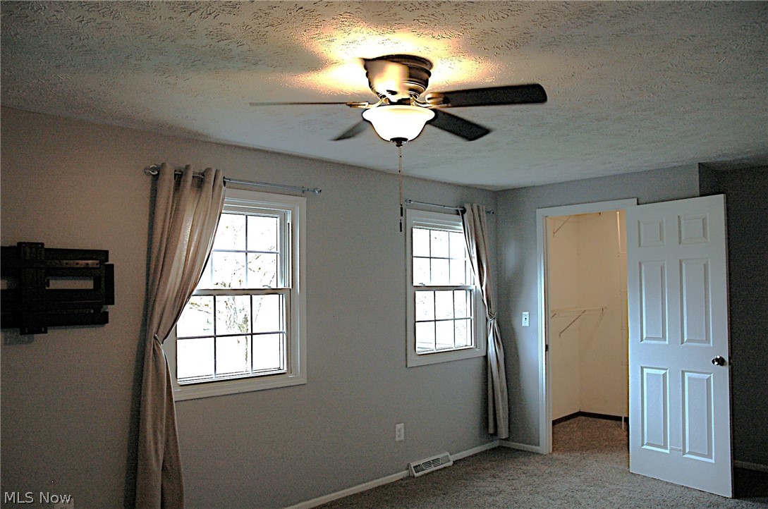 8867 Holly Lane Olmsted Falls OH 44138