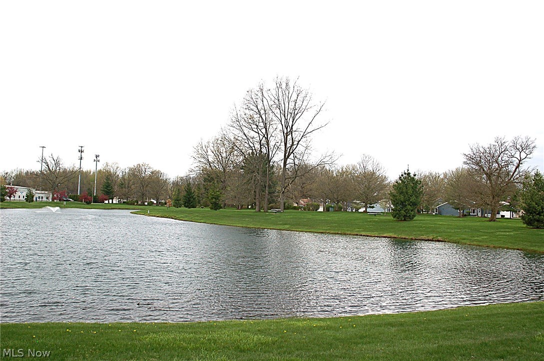 8867 Holly Lane Olmsted Falls OH 44138