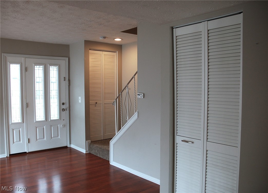 8867 Holly Lane Olmsted Falls OH 44138