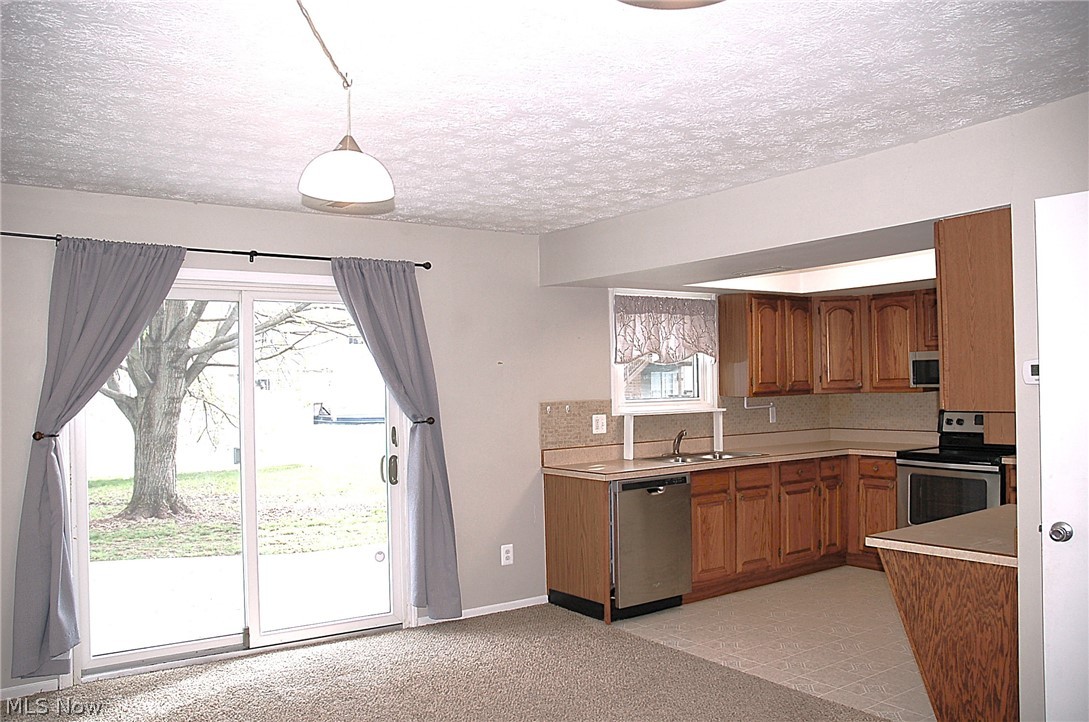 8867 Holly Lane Olmsted Falls OH 44138