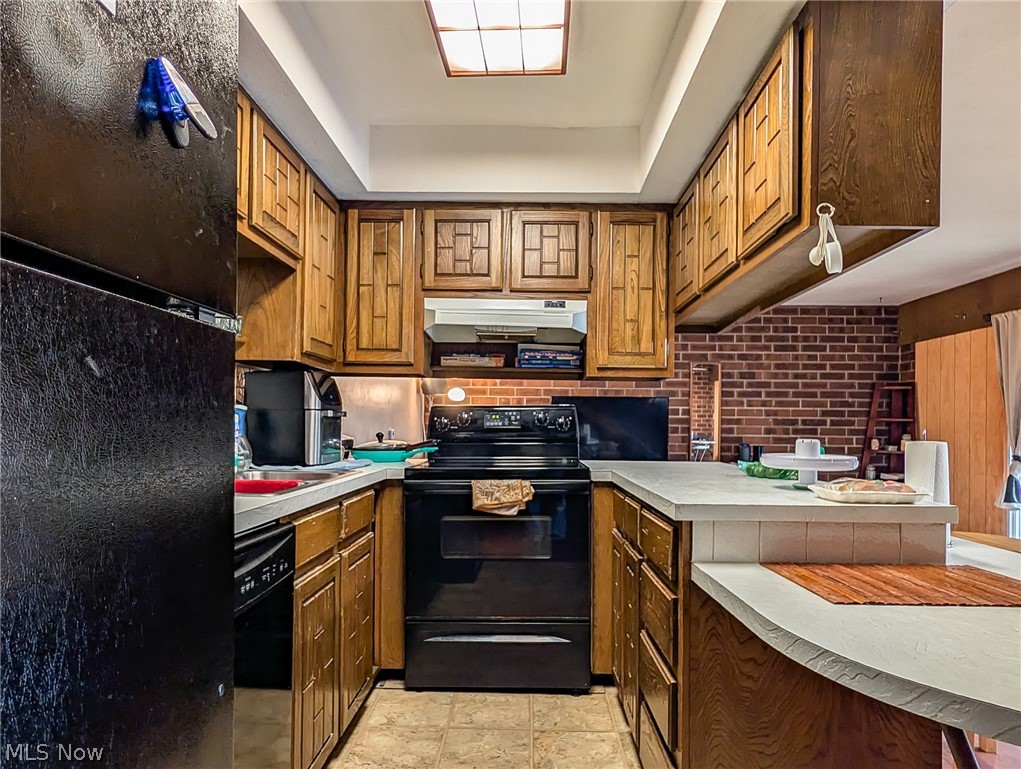 2069 Penguin Avenue Akron OH 44319