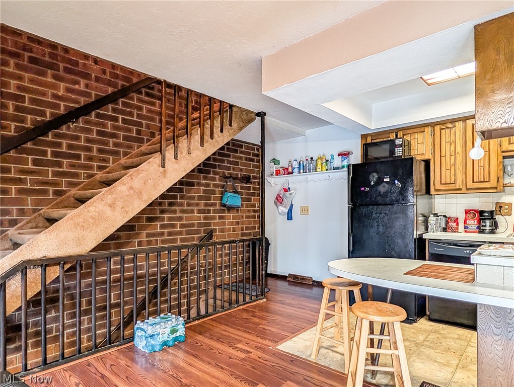 2069 Penguin Avenue Akron OH 44319
