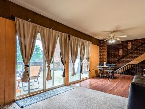 2069 Penguin Avenue Akron OH 44319