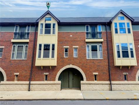 2055 E 36th Street Cleveland OH 44115
