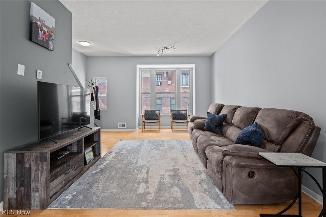 2055 E 36th Street Cleveland OH 44115