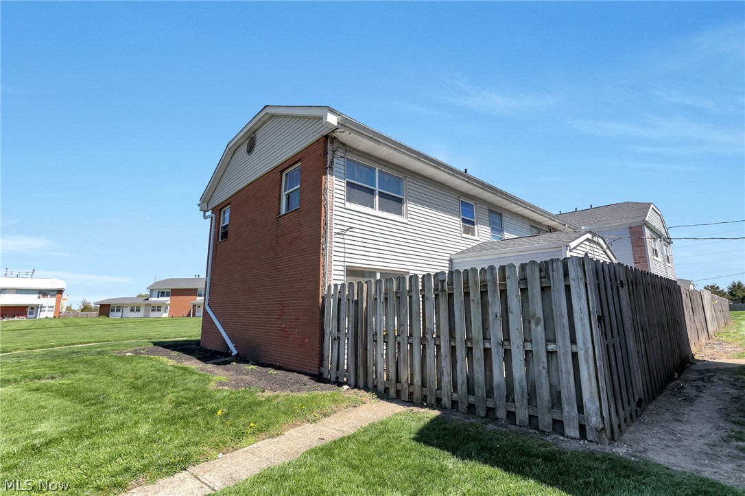 219 Buckeye Circle Columbus OH 43217