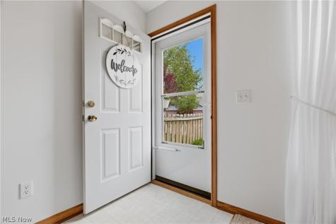 519 Heather Woods Drive Elyria OH 44035