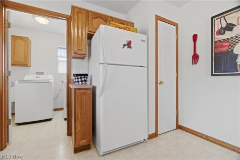 519 Heather Woods Drive Elyria OH 44035