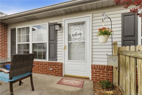 519 Heather Woods Drive Elyria OH 44035