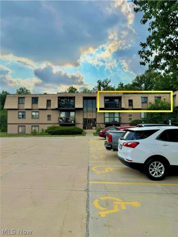 9911 Sunrise Boulevard North Royalton OH 44133