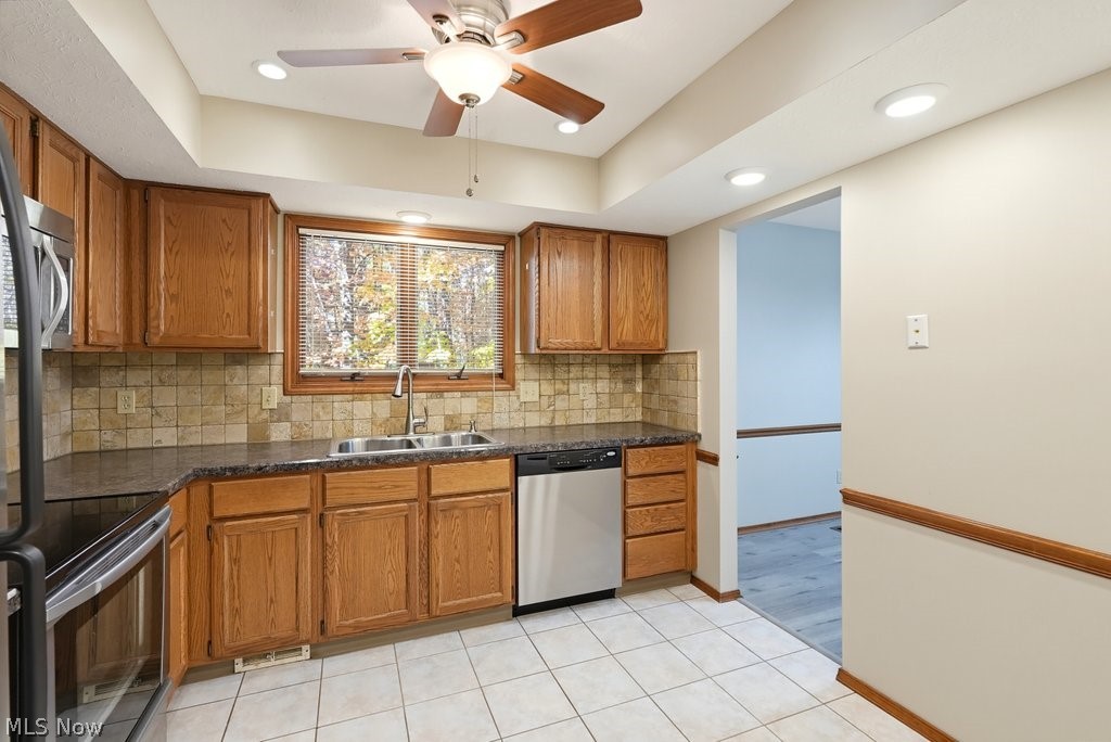 18601 Buccaneer Creek Lane Strongsville OH 44136