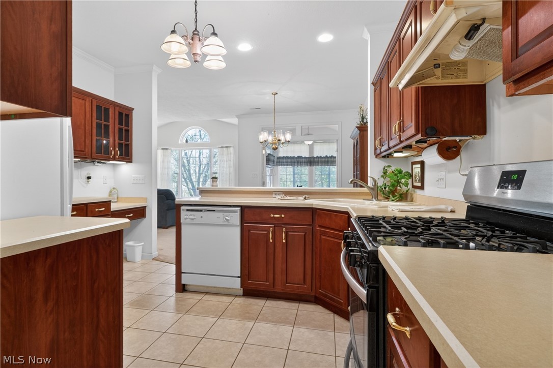 15 Hunters Woods Boulevard Canfield OH 44406