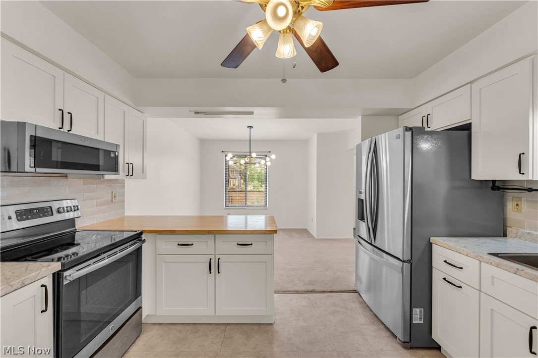 805 Tollis Parkway Broadview Heights OH 44147
