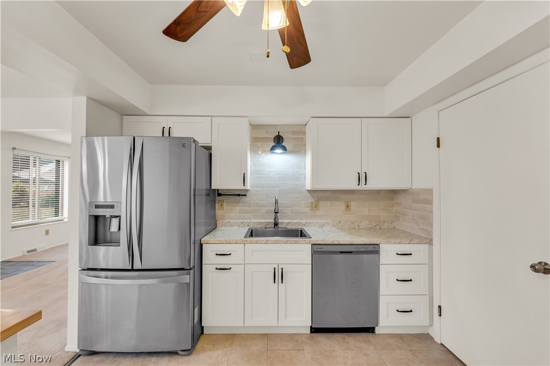 805 Tollis Parkway Broadview Heights OH 44147