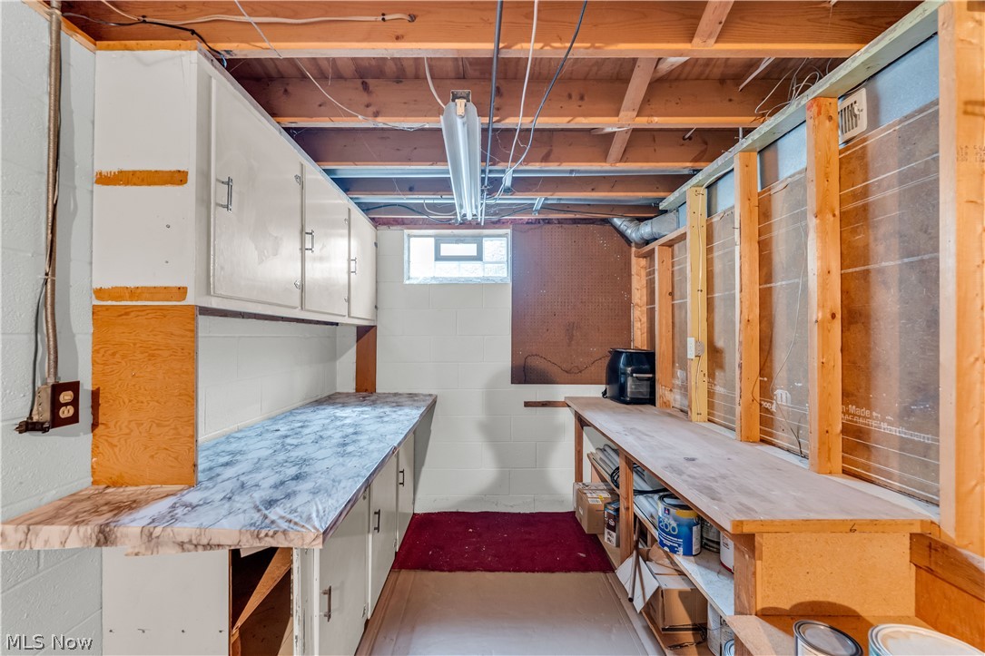 805 Tollis Parkway Broadview Heights OH 44147