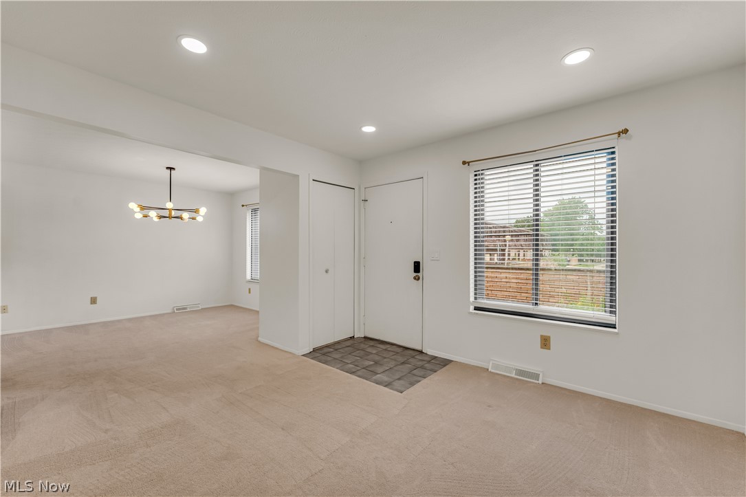 805 Tollis Parkway Broadview Heights OH 44147