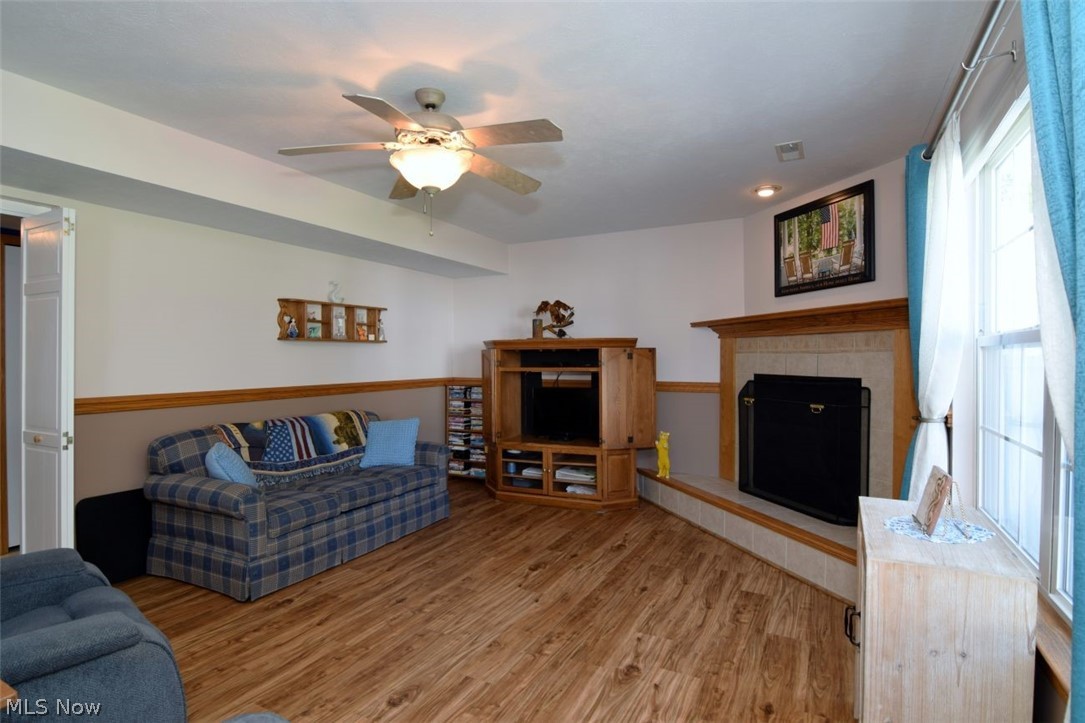702 Jonquil Lane Madison OH 44057
