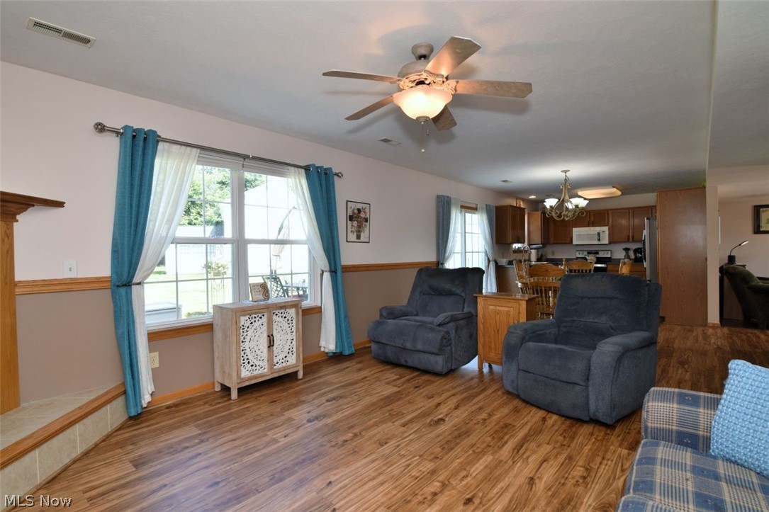 702 Jonquil Lane Madison OH 44057