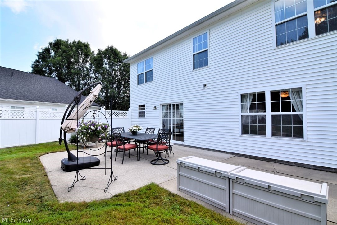 702 Jonquil Lane Madison OH 44057