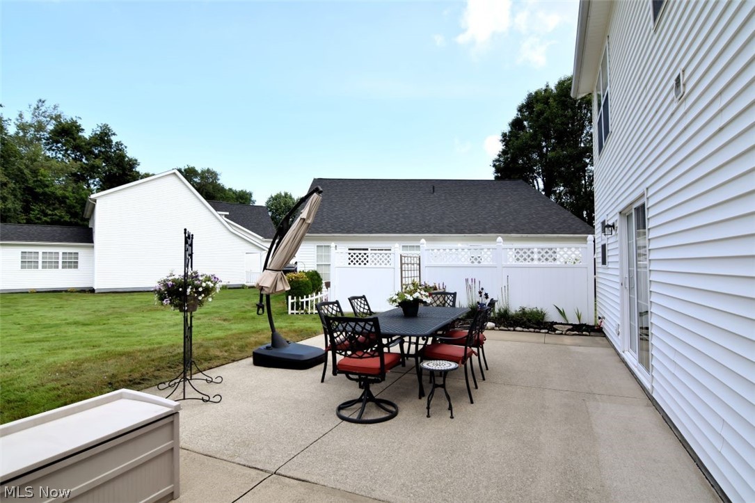 702 Jonquil Lane Madison OH 44057