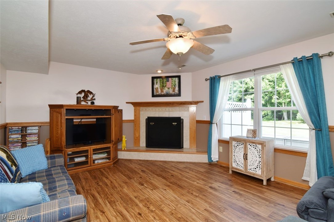 702 Jonquil Lane Madison OH 44057