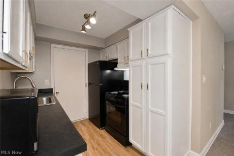 13956 Oakbrook Drive North Royalton OH 44133