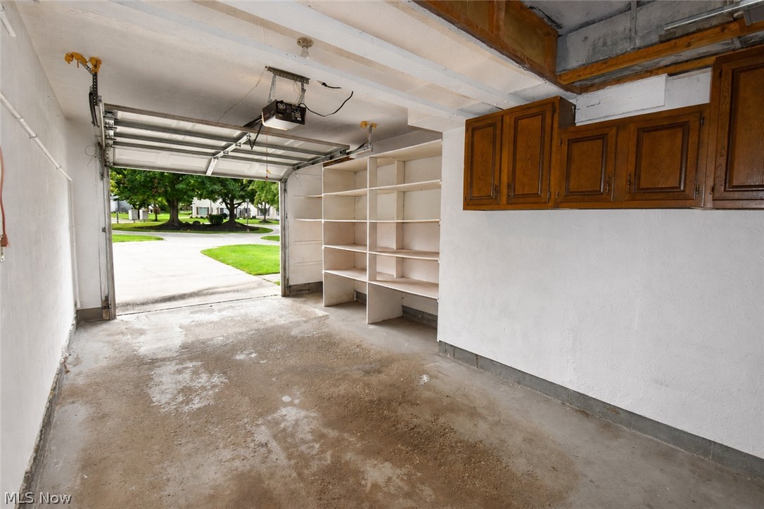 13956 Oakbrook Drive North Royalton OH 44133