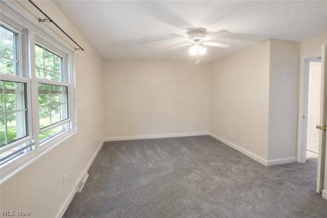 13956 Oakbrook Drive North Royalton OH 44133